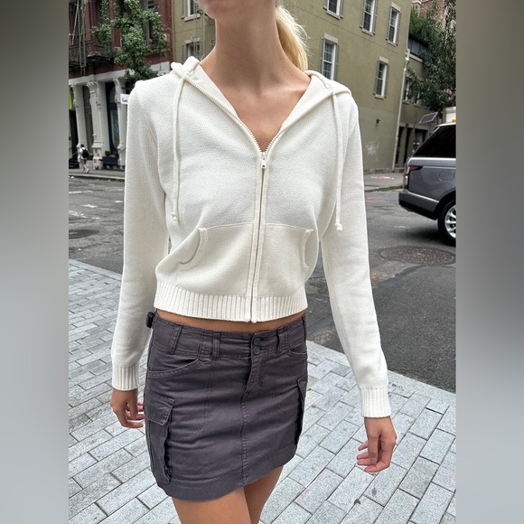 Brandy melville ivory  Alana zip up sweater - Picture 1 of 5